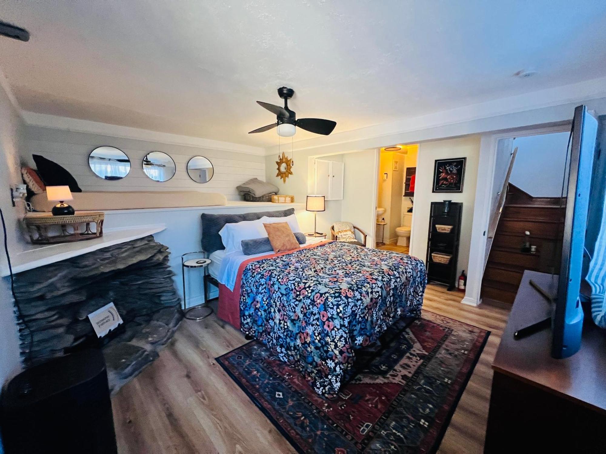 Mountain Lake Retreat - Hot Tub, Lake, Fire Pit, Wineries, Restaurant Harpers Ferry Exterior foto